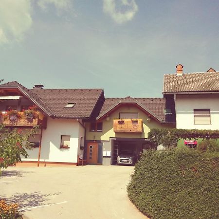 Ferienwohnung Apartma Smid Škofja Loka Exterior foto