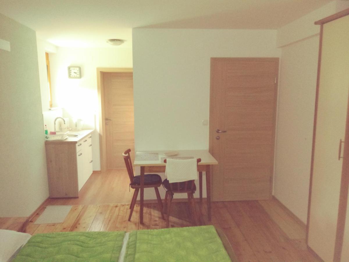 Ferienwohnung Apartma Smid Škofja Loka Exterior foto