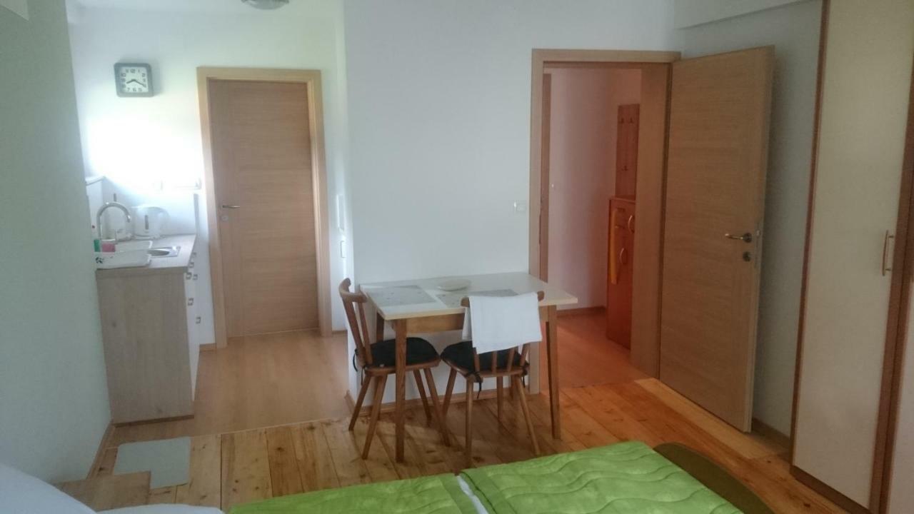 Ferienwohnung Apartma Smid Škofja Loka Exterior foto